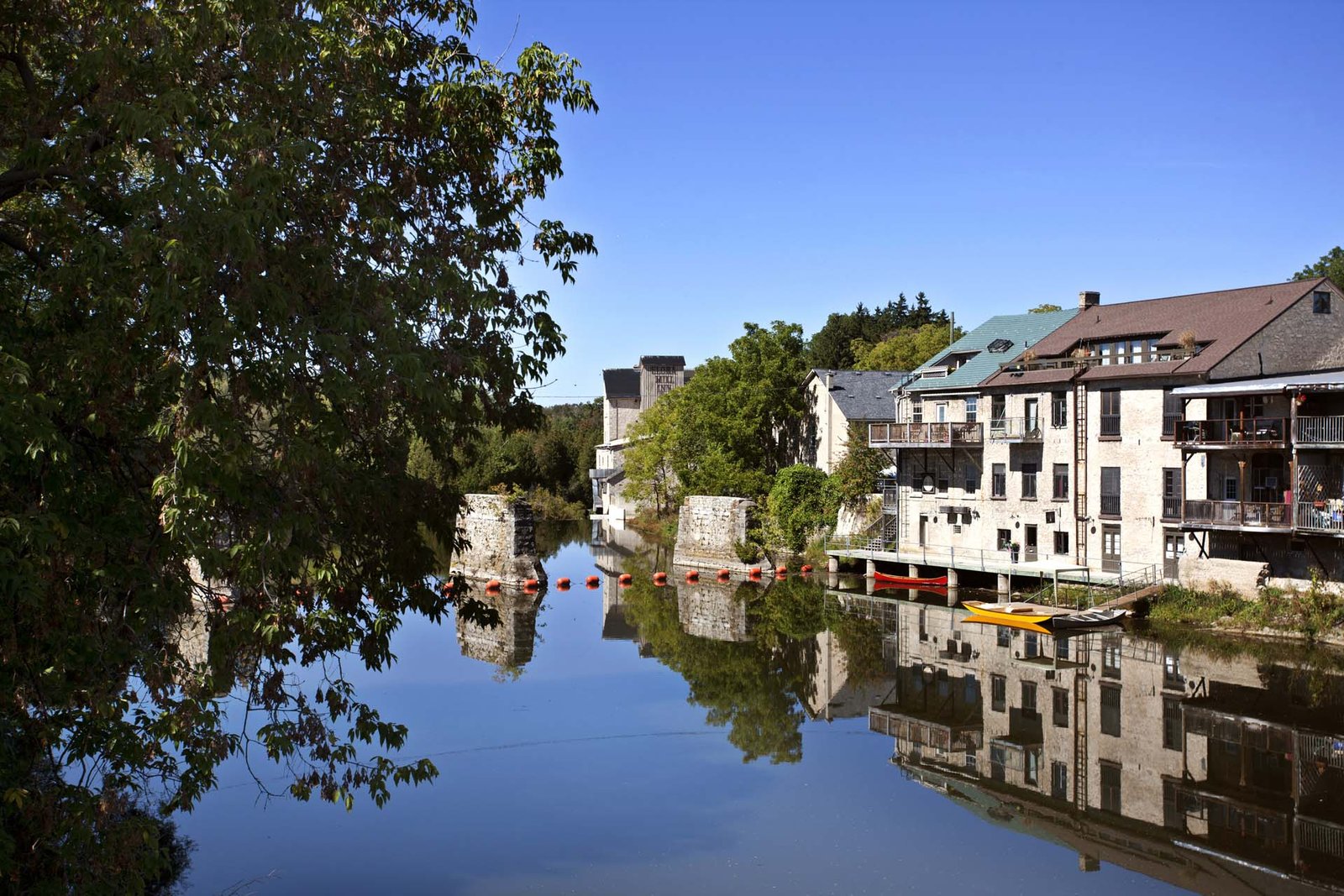Scenic Elora Gorge cliffs above the Grand River