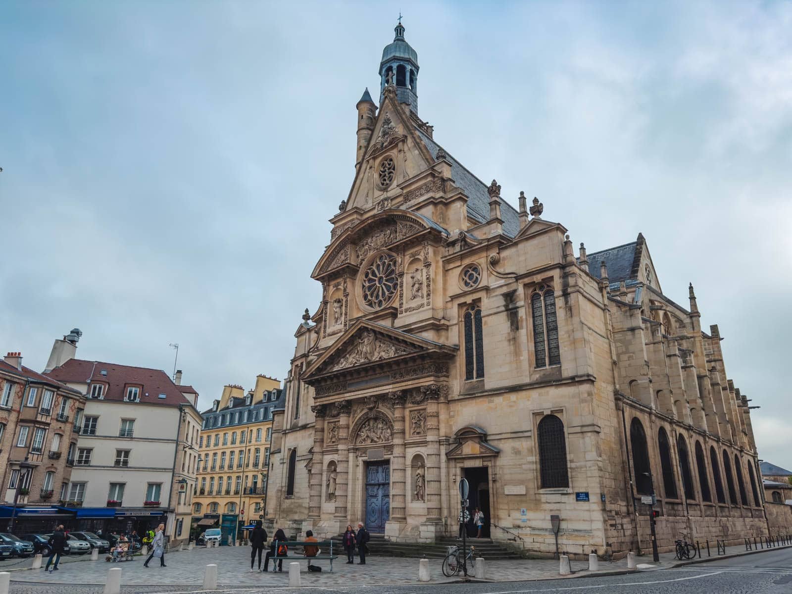 Dave and Deb walking around the Pantheon in the Latin Quarter of Paris.